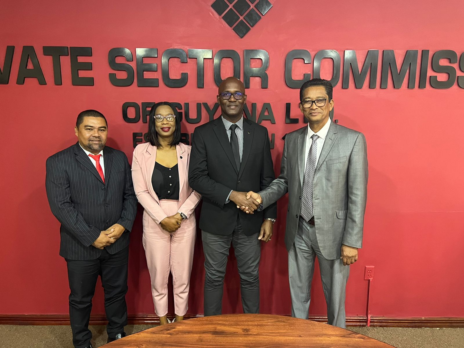 GCCI’s newly elected Executive Management Committee pays courtesy visit to the Private Sector Commission