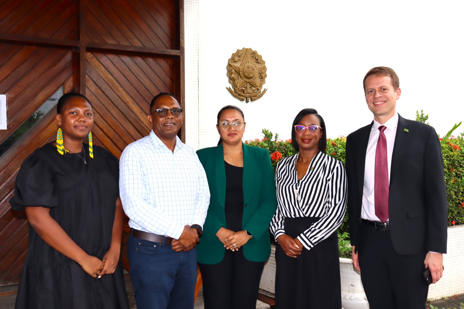 GCCI discusses closer collaboration and trade with Brazilian Chargé d’affaires