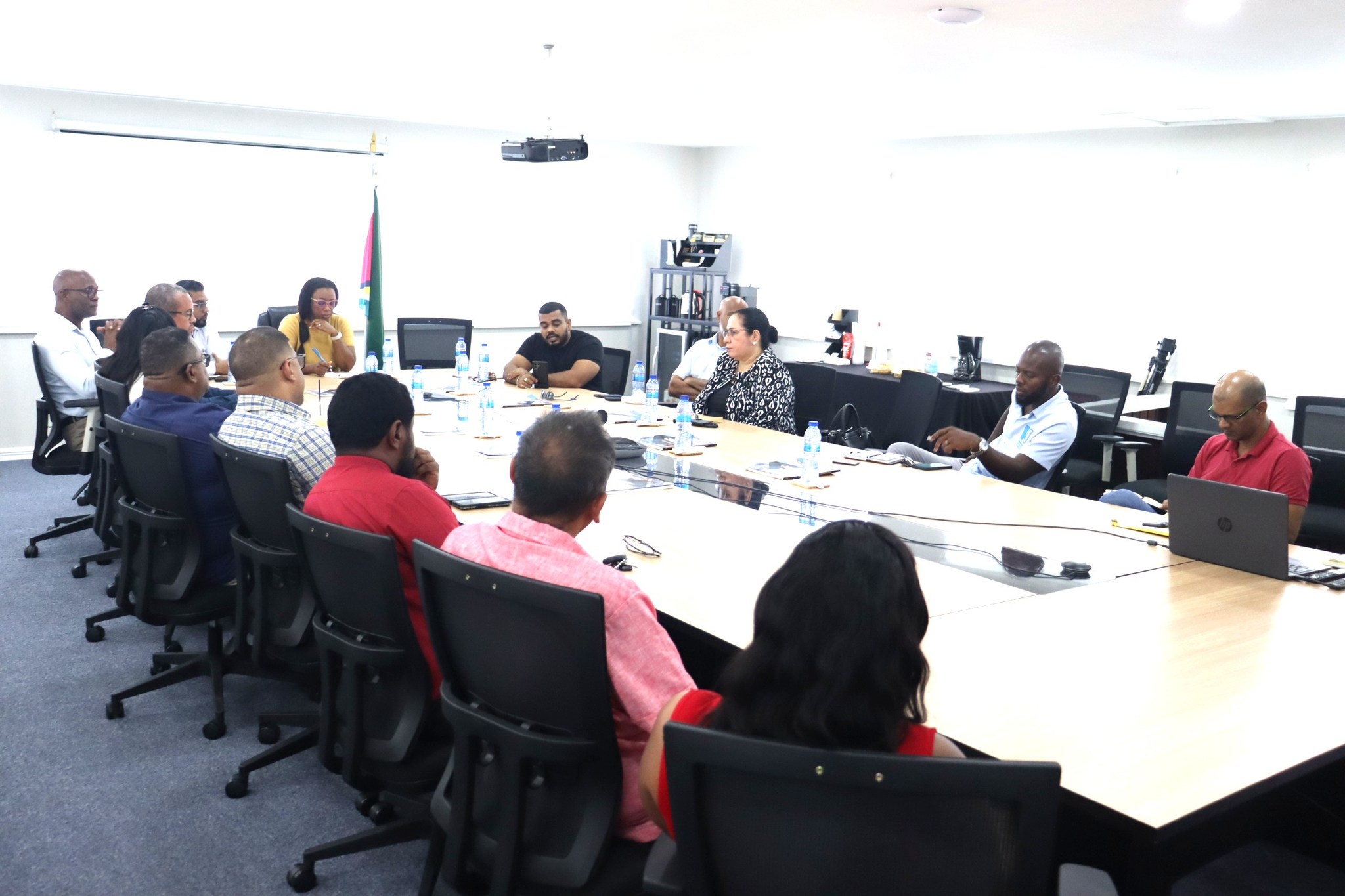 GCCI members discuss His Excellency President Ali’s interventions into foreign exchange challenges