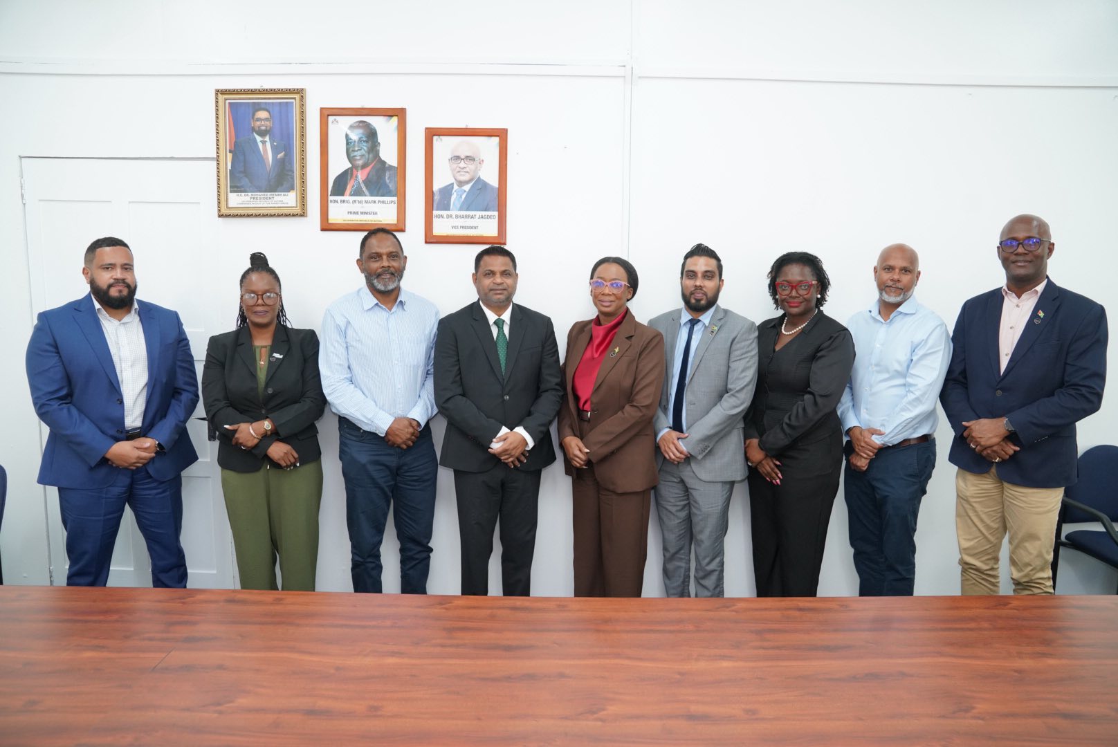 GCCI’s Executive Management Committee engages Minister of Public Utilities and Aviation on matters affecting private sector